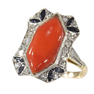 Vintage Art Deco ring with diamonds coral and black enamel